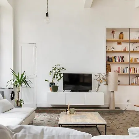 Le Yellow Submarine - Loft - Hyper Centre Apartment