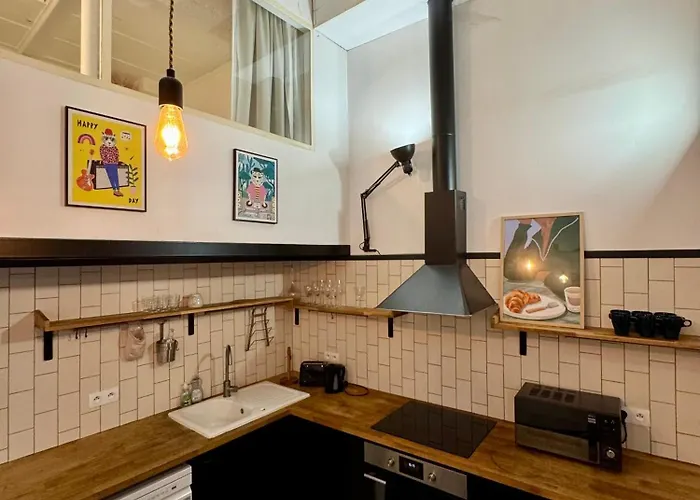 Le Yellow Submarine - Loft - Hyper Centre トゥールーズ